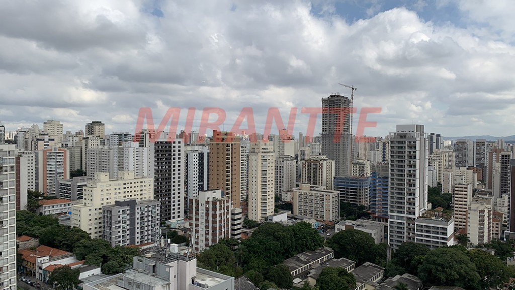 Apartamento com 3 quartos em Perdizes