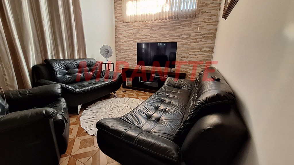 Sobrado de 144m² com 5 quartos em Vila Continental