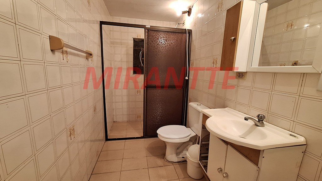 Sobrado de 144m² com 5 quartos em Vila Continental