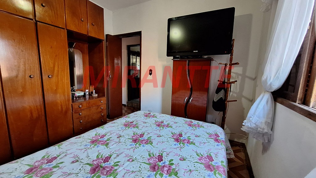 Sobrado de 144m² com 5 quartos em Vila Continental