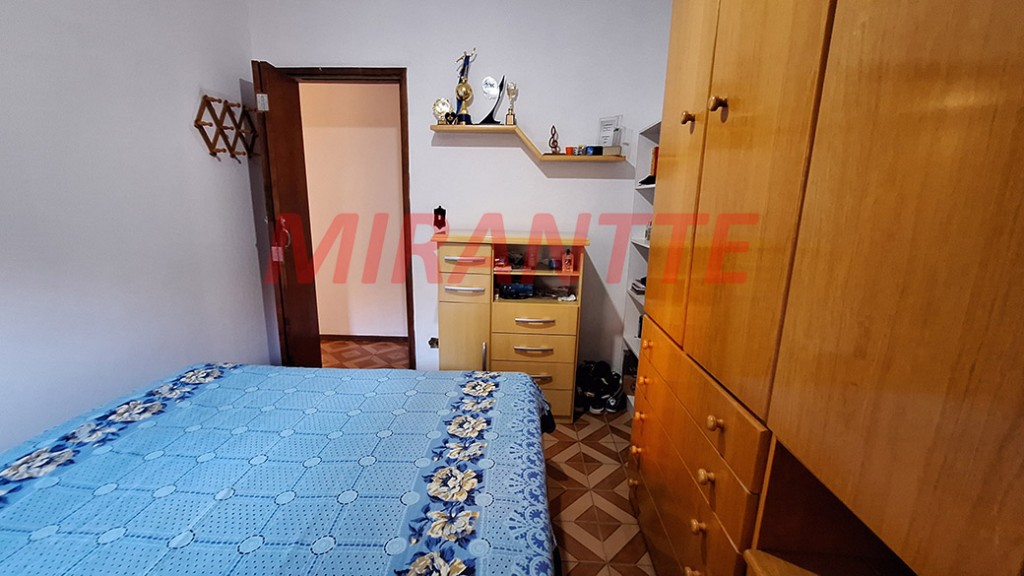 Sobrado de 144m² com 5 quartos em Vila Continental