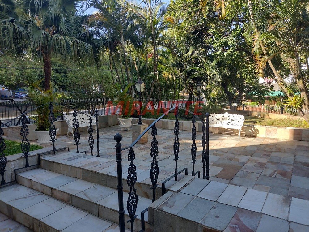 Apartamento com 3 quartos em Santana