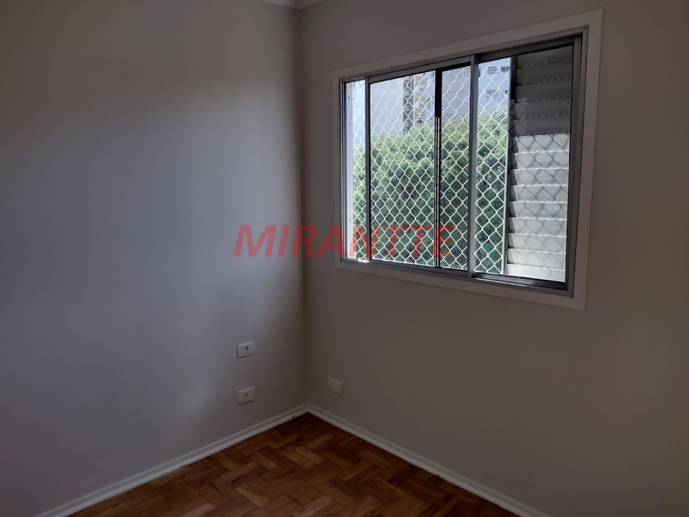 Apartamento com 3 quartos em Santana