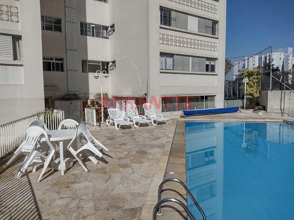 Apartamento com 3 quartos em Santana