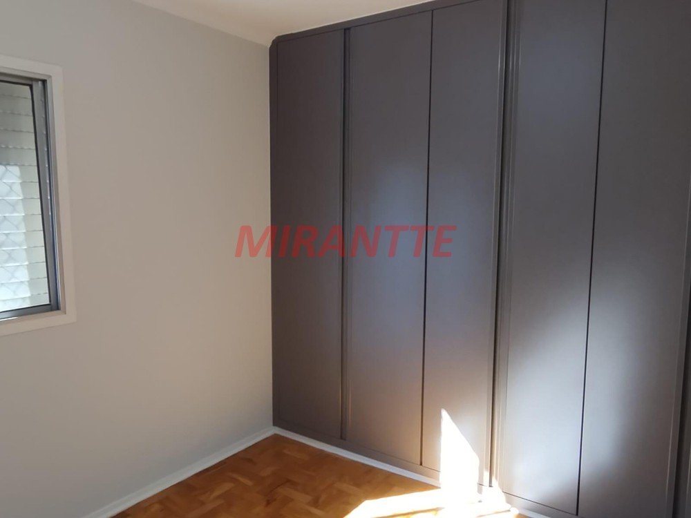 Apartamento com 3 quartos em Santana