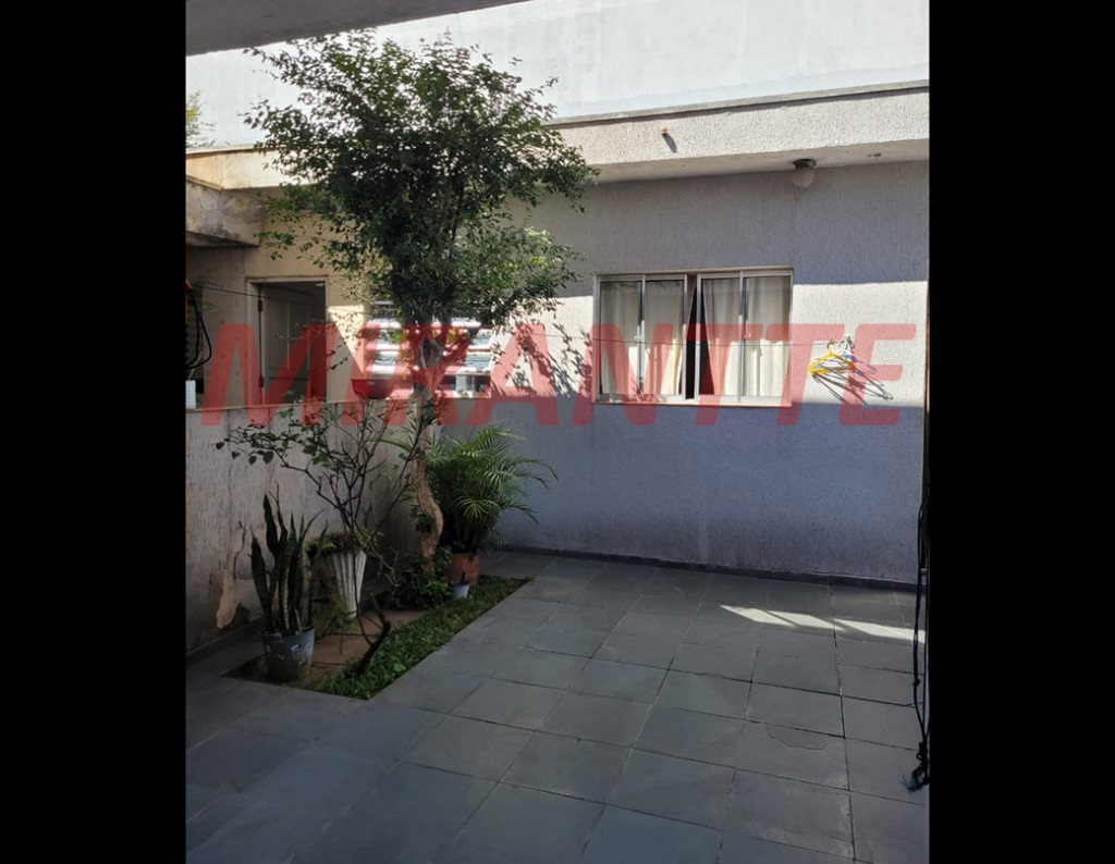 Sobrado de 240m² com 3 quartos em Tremembe