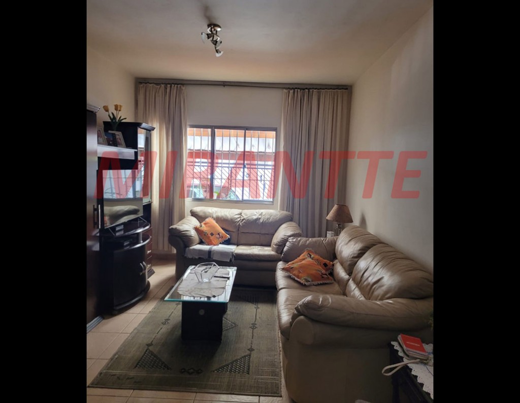 Sobrado de 240m² com 3 quartos em Tremembe