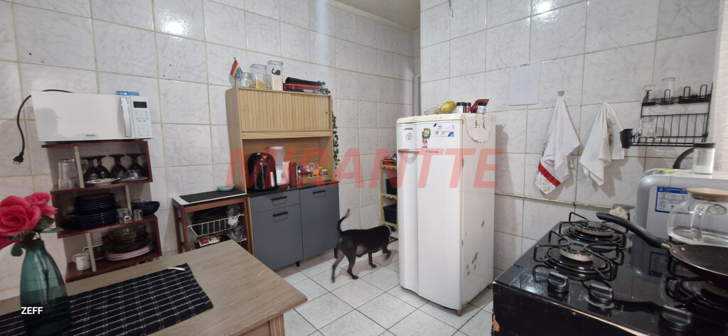 Casa terrea com 4 quartos em Casa Verde