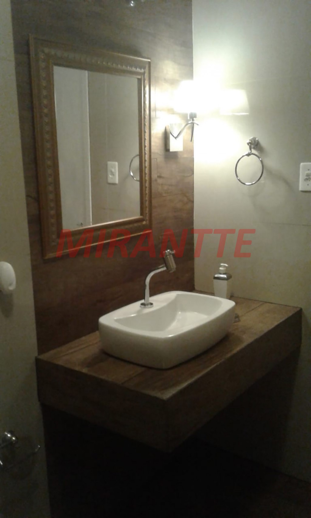 ChÁcara de 208m² com 2 quartos em Bela Vista