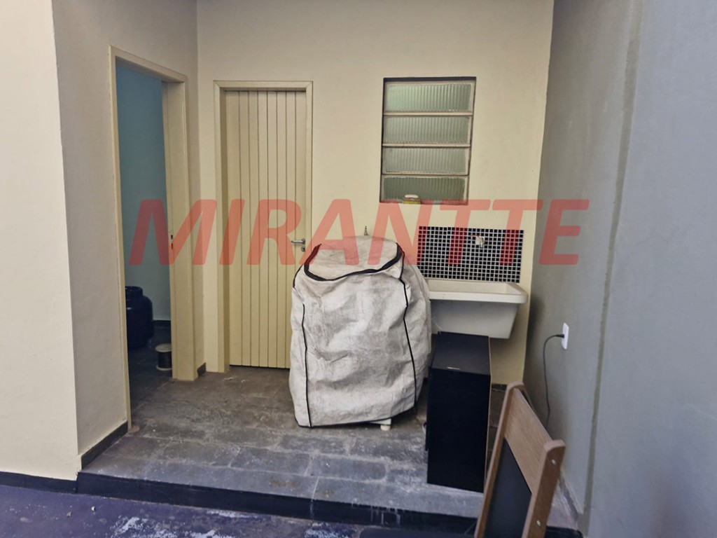 Sobrado de 178m² com 4 quartos em Parque Edu Chaves