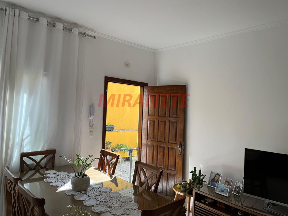 Casa terrea de 72m² com 2 quartos em Santana