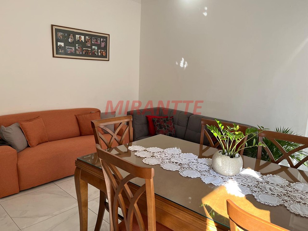Casa terrea de 72m² com 2 quartos em Santana