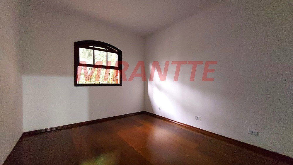 Casa terrea de 110m² com 3 quartos em Vila Amalia