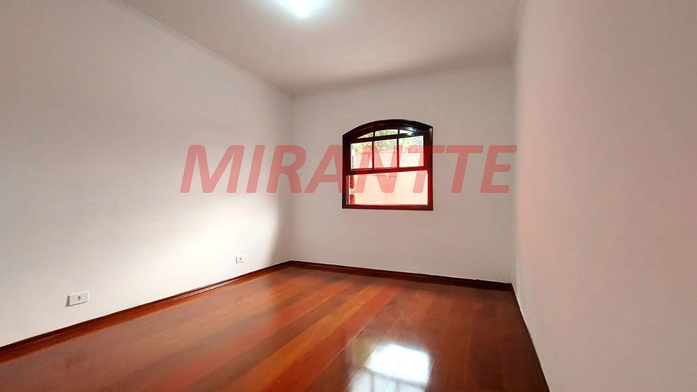Casa terrea de 110m² com 3 quartos em Vila Amalia