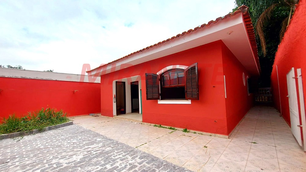 Casa terrea de 110m² com 3 quartos em Vila Amalia