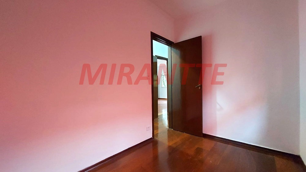 Casa terrea de 110m² com 3 quartos em Vila Amalia