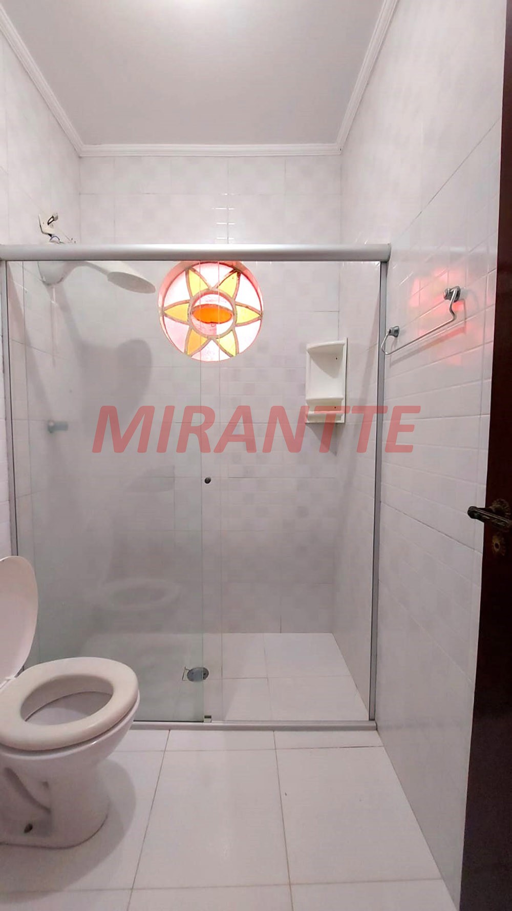 Casa terrea de 110m² com 3 quartos em Vila Amalia