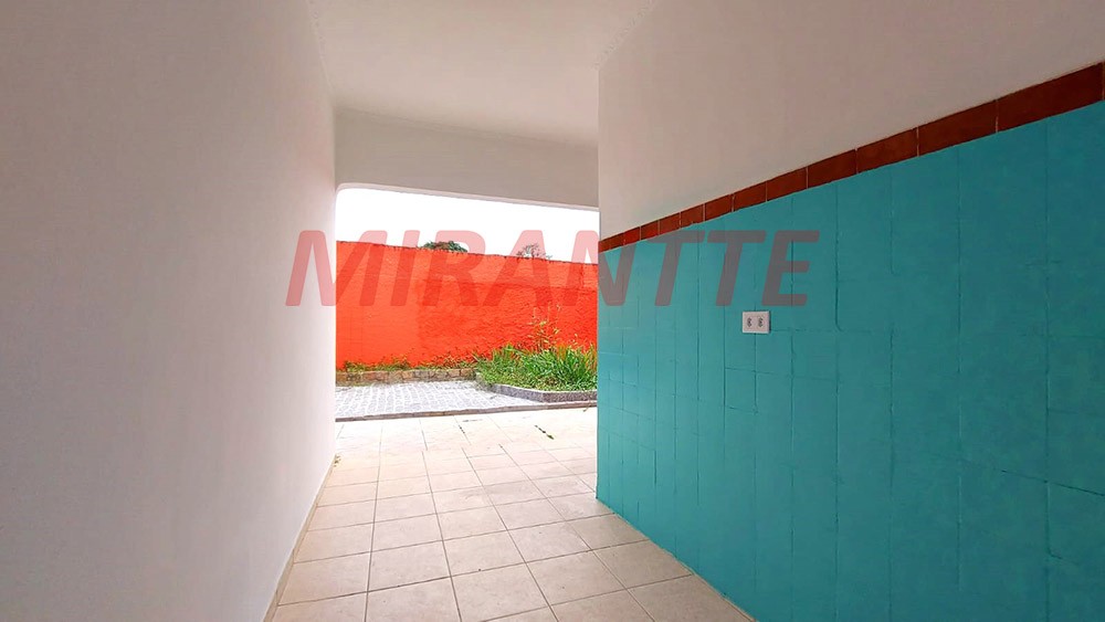 Casa terrea de 110m² com 3 quartos em Vila Amalia