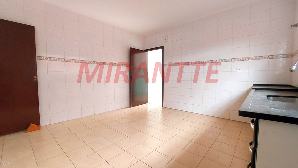 Casa terrea de 110m² com 3 quartos em Vila Amalia