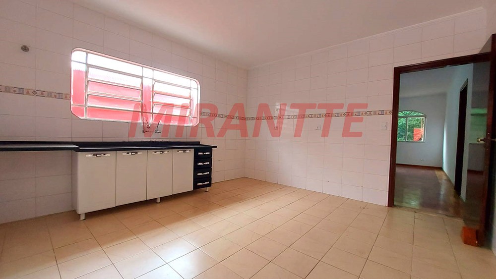 Casa terrea de 110m² com 3 quartos em Vila Amalia