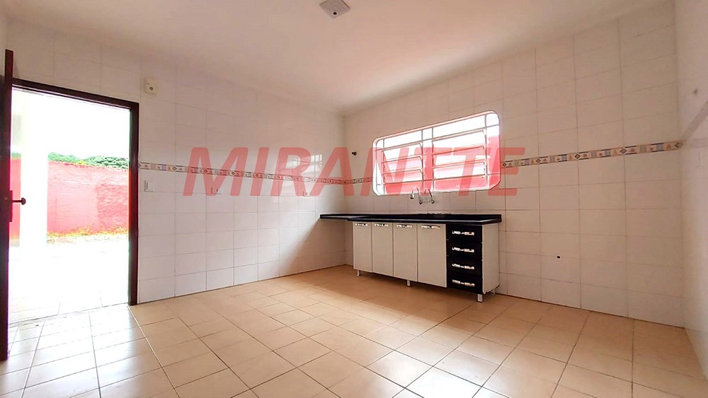 Casa terrea de 110m² com 3 quartos em Vila Amalia
