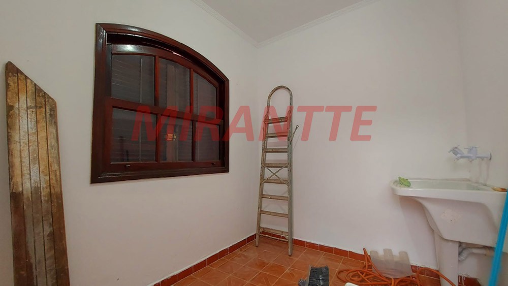 Casa terrea de 110m² com 3 quartos em Vila Amalia