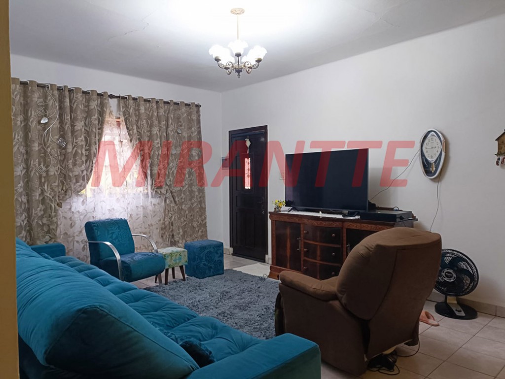 Sobrado de 250m² com 4 quartos em Chora Menino