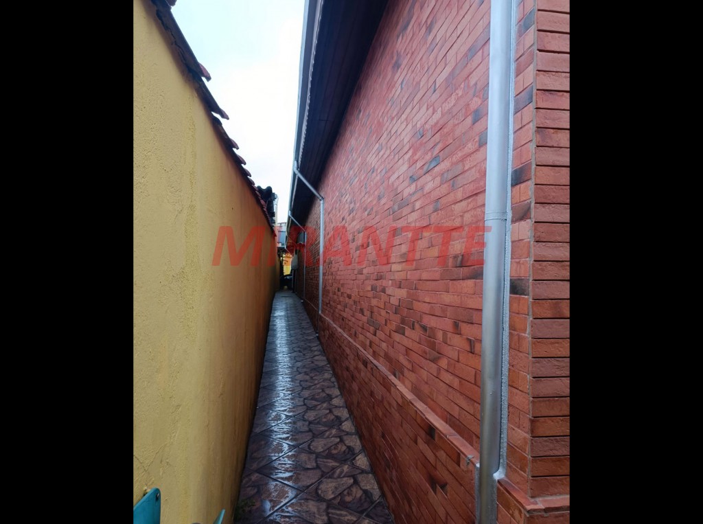 Sobrado de 250m² com 4 quartos em Chora Menino