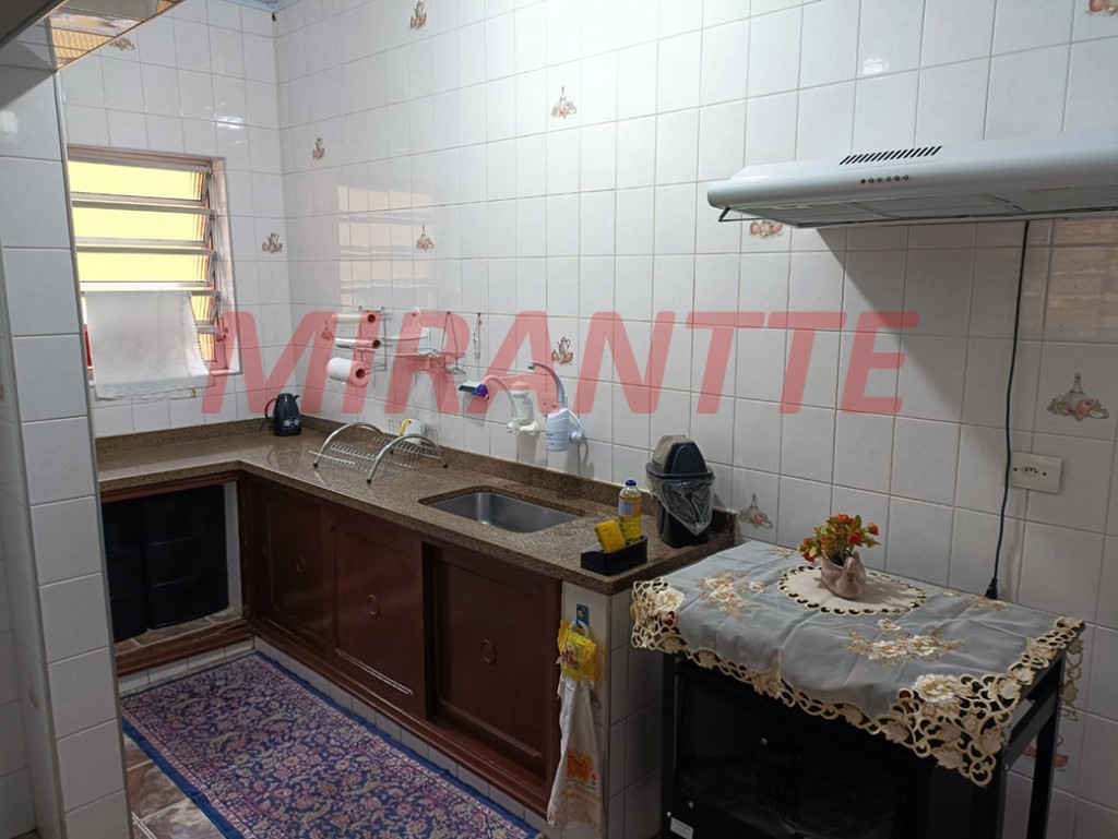 Sobrado de 250m² com 4 quartos em Chora Menino