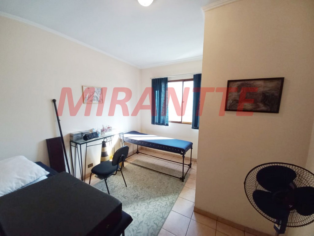 Comercial de 140m² em Santana