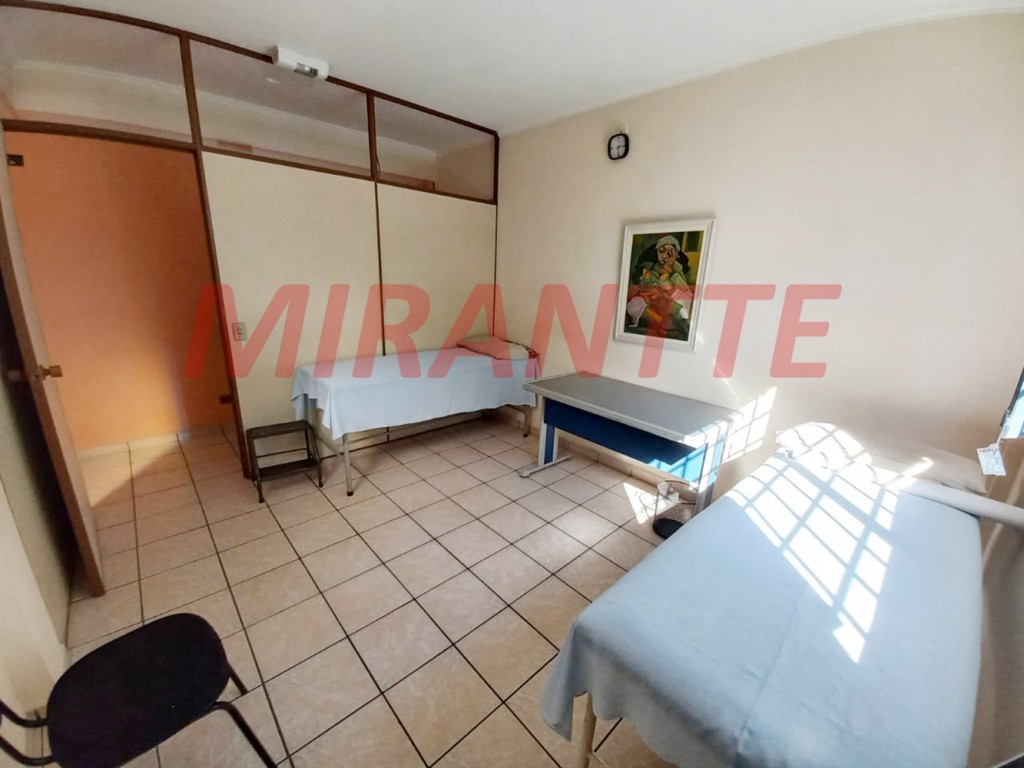 Comercial de 140m² em Santana