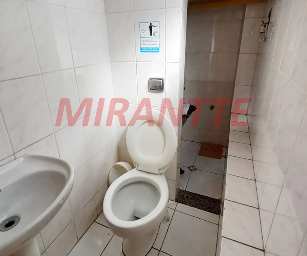 Comercial de 140m² em Santana