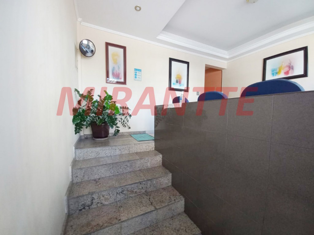 Comercial de 140m² em Santana