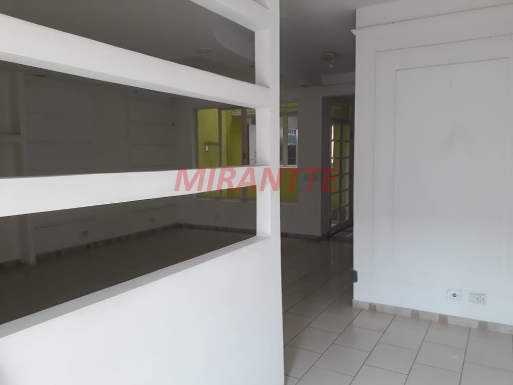 Sobrado de 263m² com 6 quartos em Santana