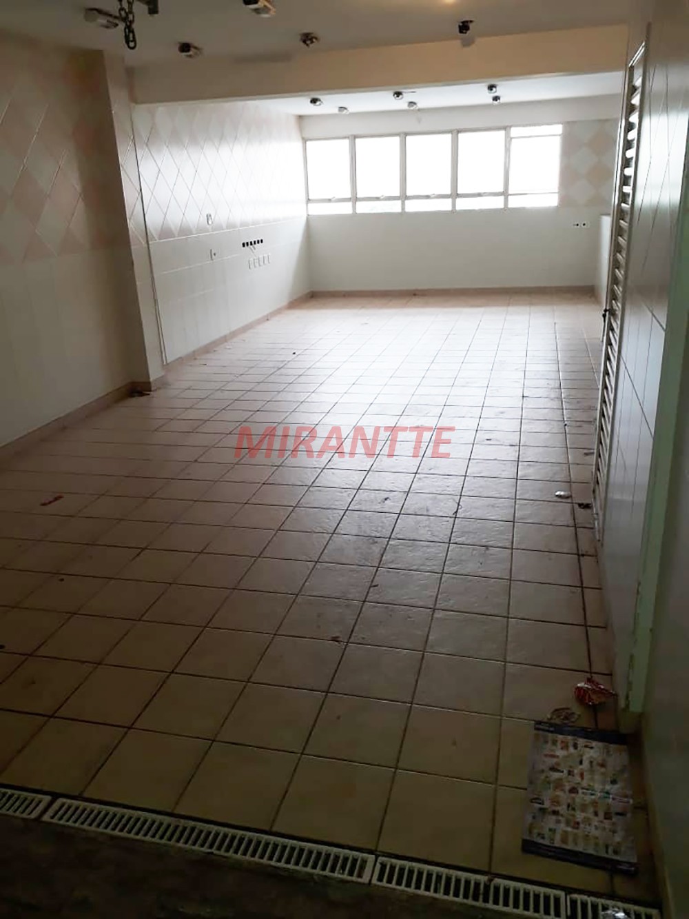 Sobrado de 263m² com 6 quartos em Santana