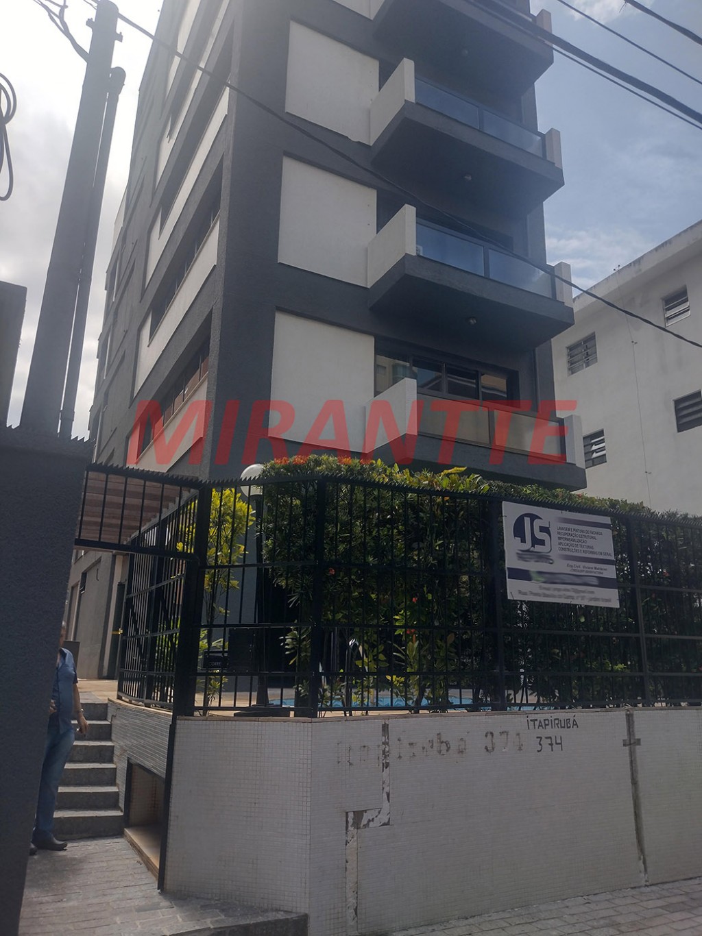 Apartamento com 3 quartos em Balneário Guarujá