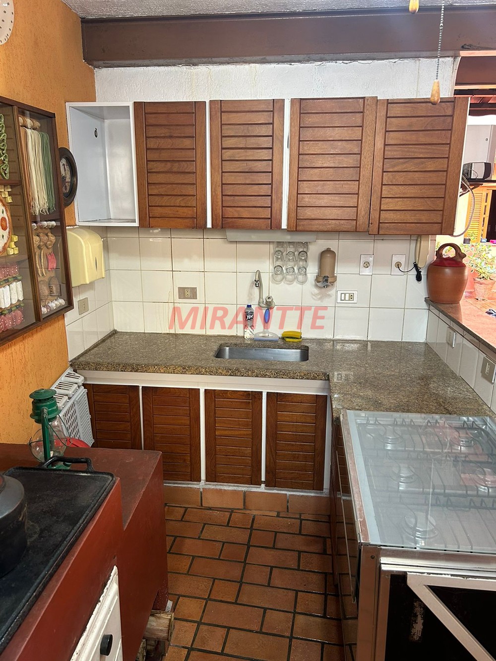 Casa terrea de 190m² com 3 quartos em Água Fria