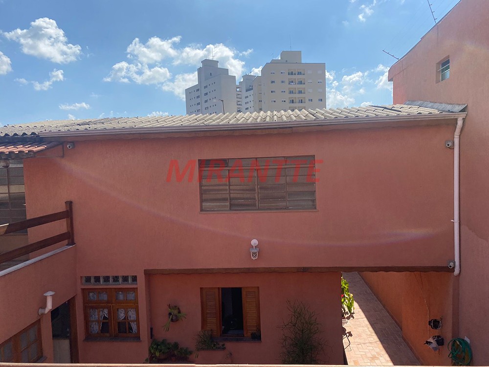 Casa terrea de 190m² com 3 quartos em Água Fria