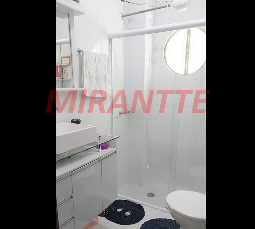 Sobrado de 125m² com 2 quartos em Jardim Monte Alegre