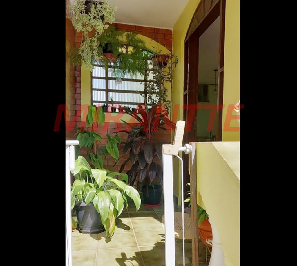 Sobrado de 125m² com 2 quartos em Jardim Monte Alegre