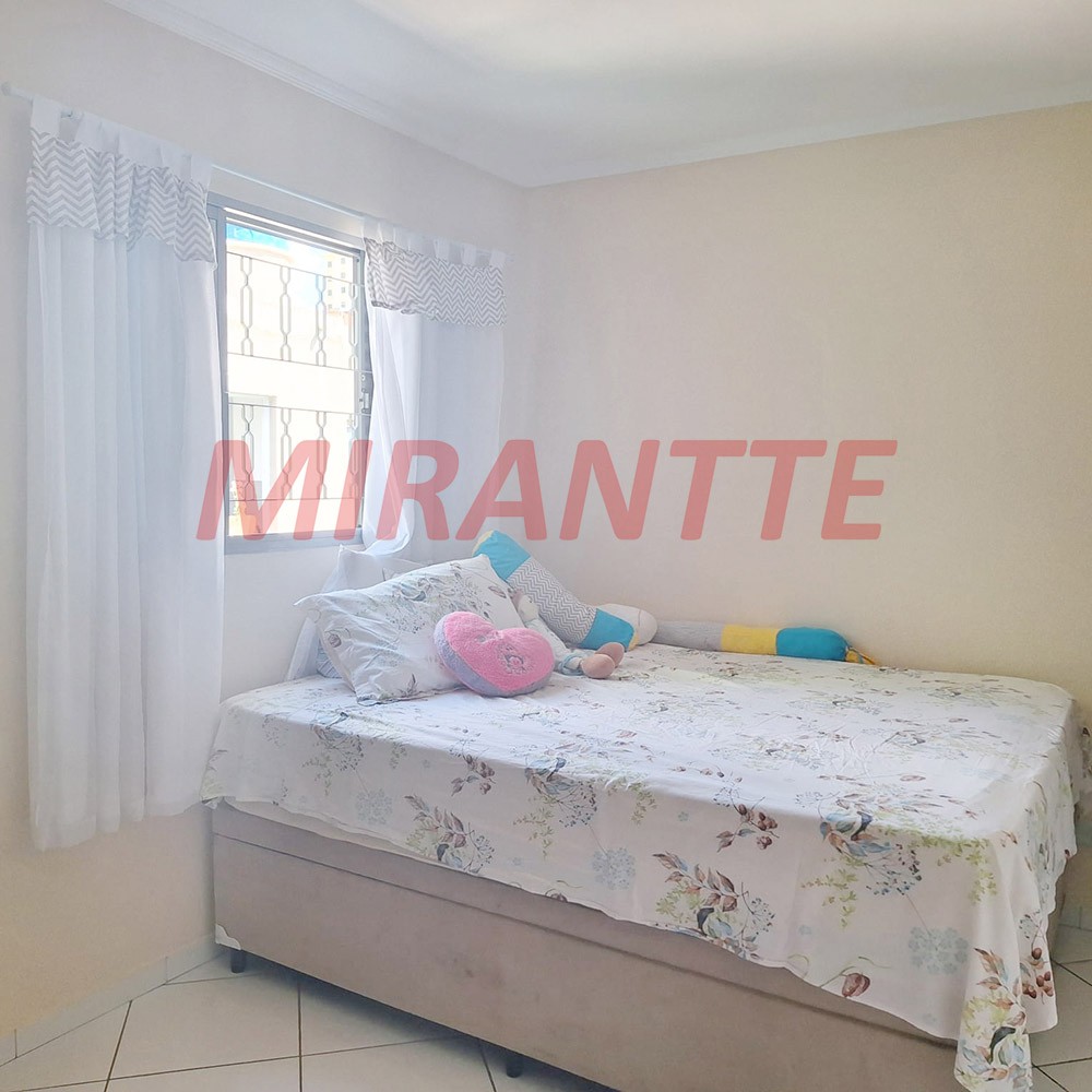 Sobrado de 138m² com 4 quartos em Vila Ede