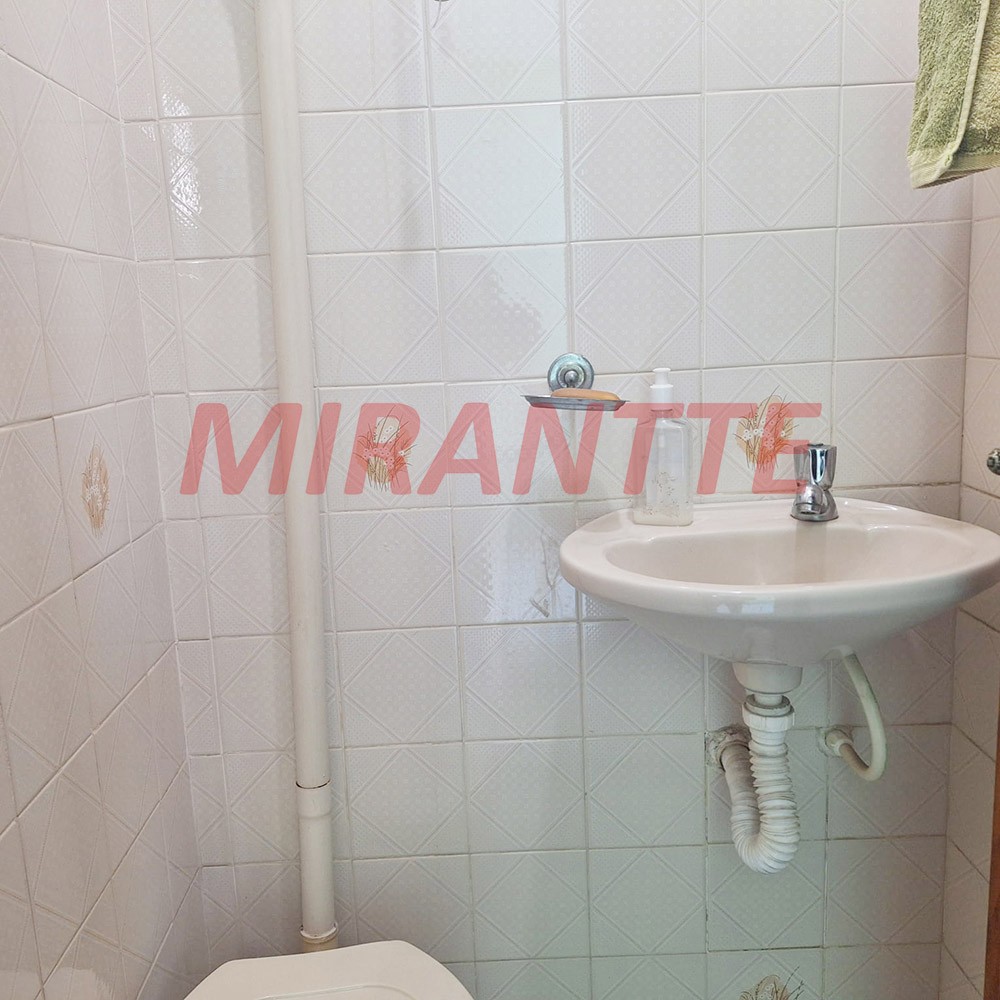 Sobrado de 138m² com 4 quartos em Vila Ede