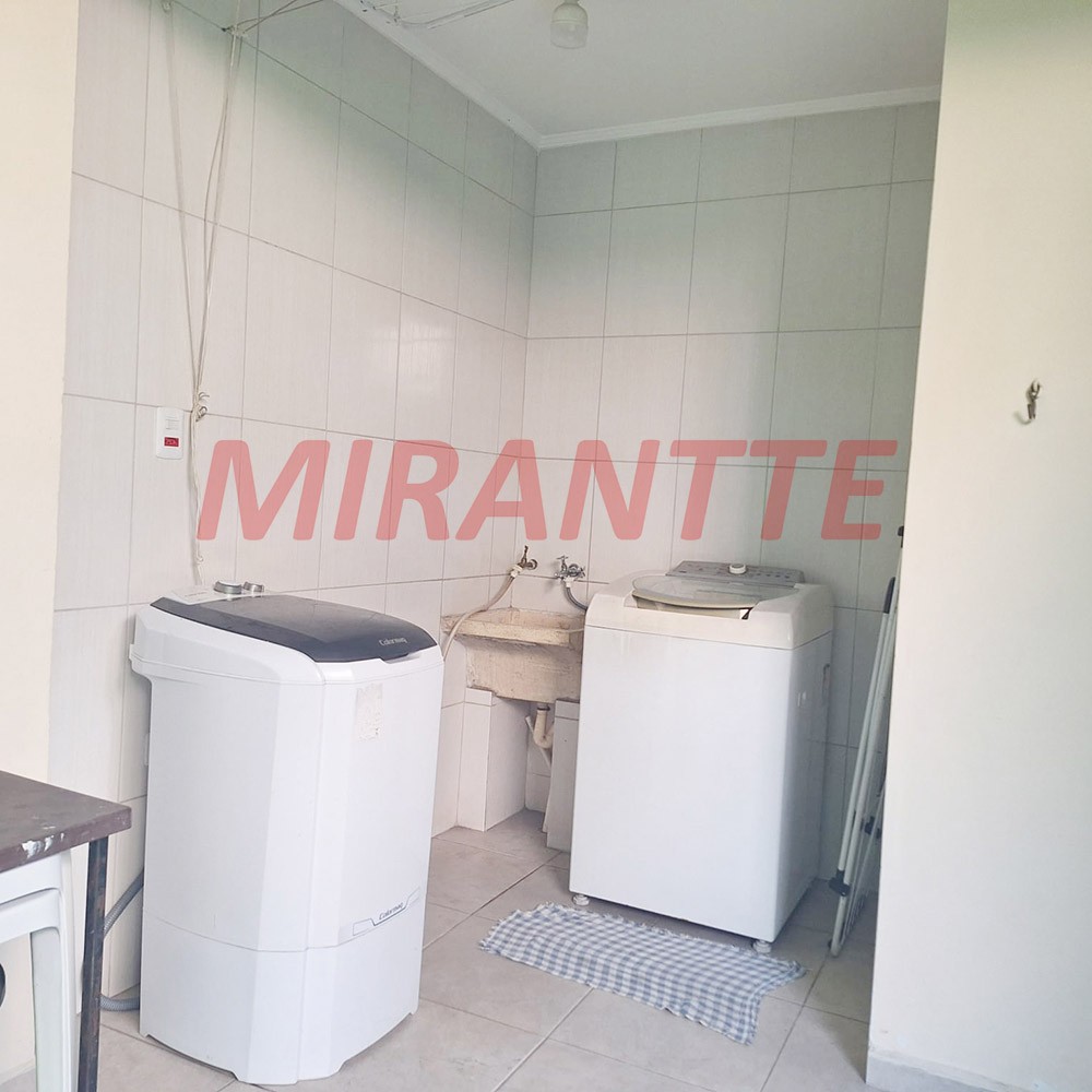 Sobrado de 138m² com 4 quartos em Vila Ede