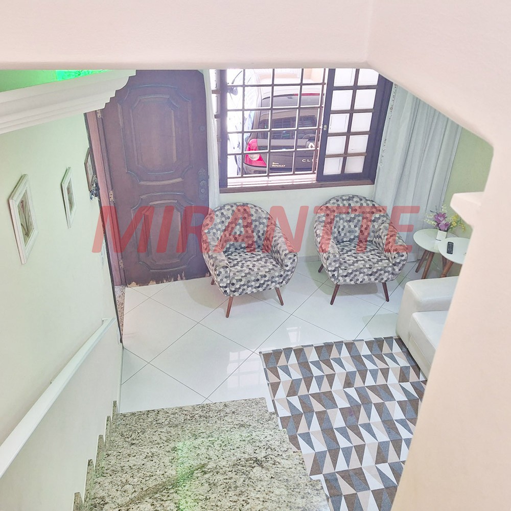 Sobrado de 138m² com 4 quartos em Vila Ede