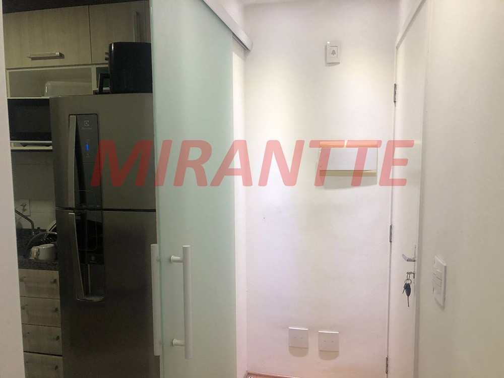 Apartamento de 59m² com 2 quartos em Jardim Flor da Montanha