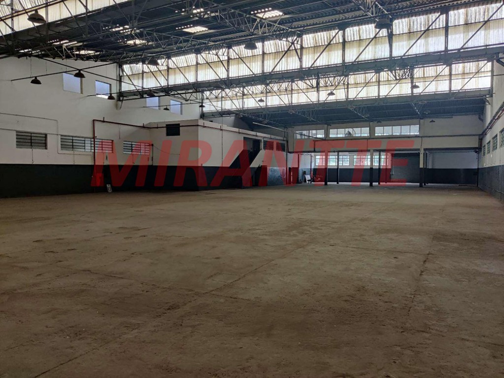 Galpao de 2657m² em Industrial Remédios
