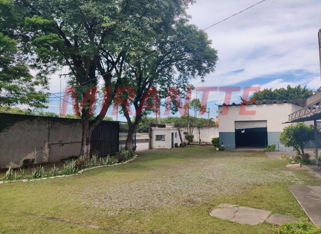 Galpao de 2657m² em Industrial Remédios