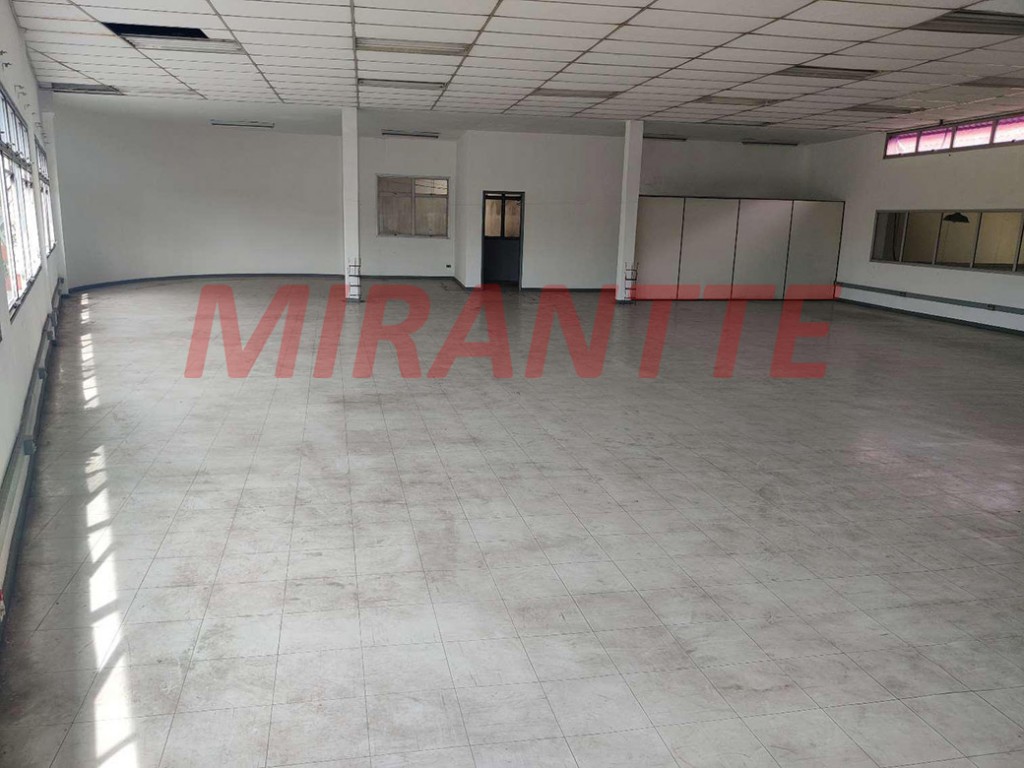 Galpao de 2657m² em Industrial Remédios