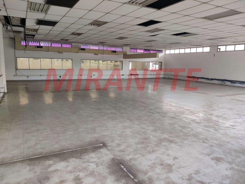 Galpao de 1954m² em Remédios