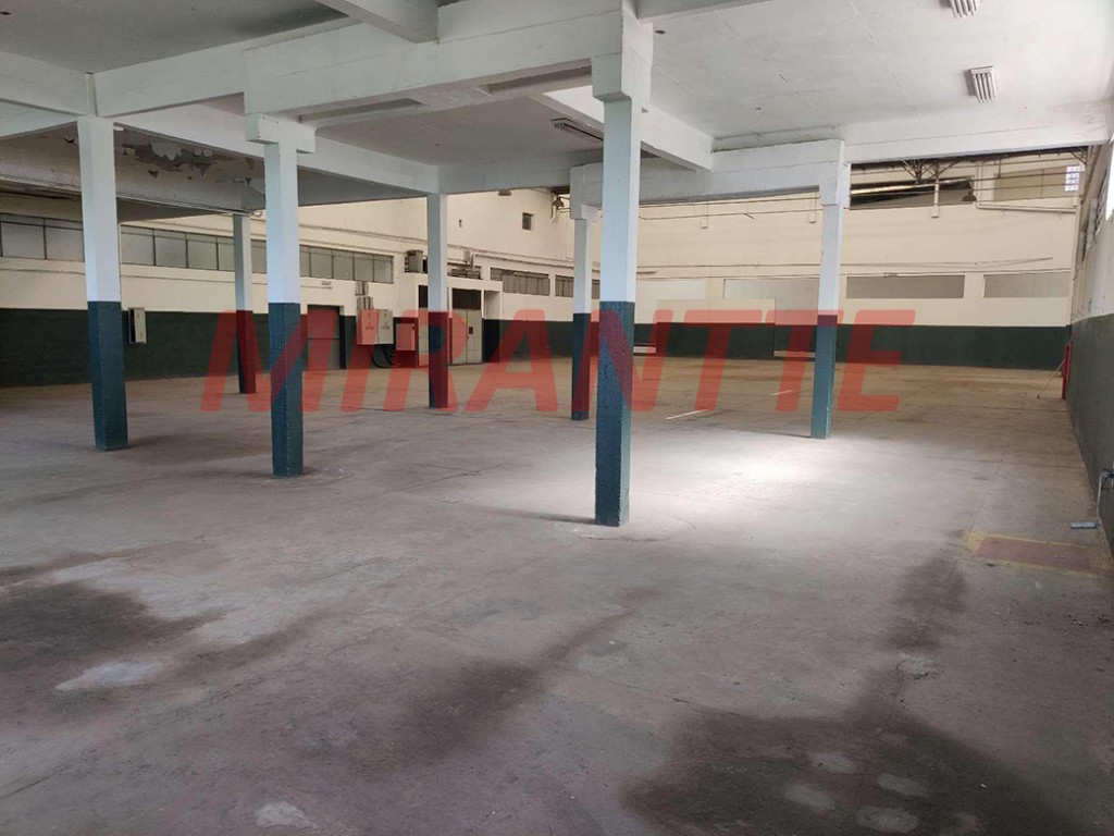 Galpao de 1954m² em Remédios